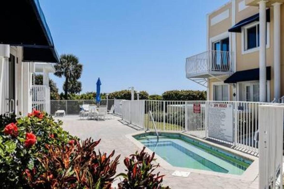 Atrium Condo Direct Oceanview - Sleeps 4 202 Cape Canaveral Exterior photo